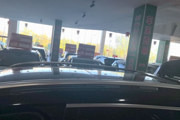 Used Mercedes-Benz GLC 2023 Facelift GLC 260 L 4MATIC Dynamic Version 5 Seats