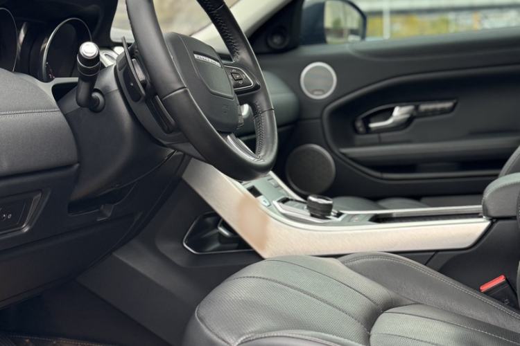 Used Land Rover Range Rover Evoque 2018 240 PS SE DYNAMIC Smart Edition