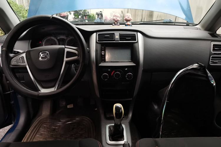 Used Suzuki Liana A6 2015 Hatchback 1.4L Manual Happiness Edition
