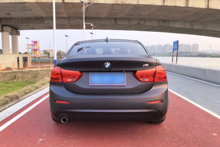 Used BMW 1 Series 2019 118i Fashion Model Exterior 6