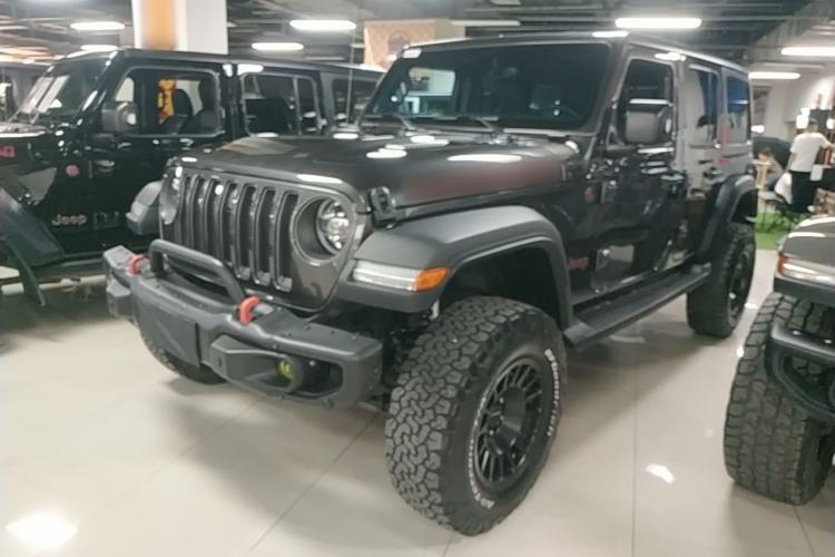 Used Jeep Wrangler 2019 2.0T Rubicon Four-Door Version China VI Emission Standard