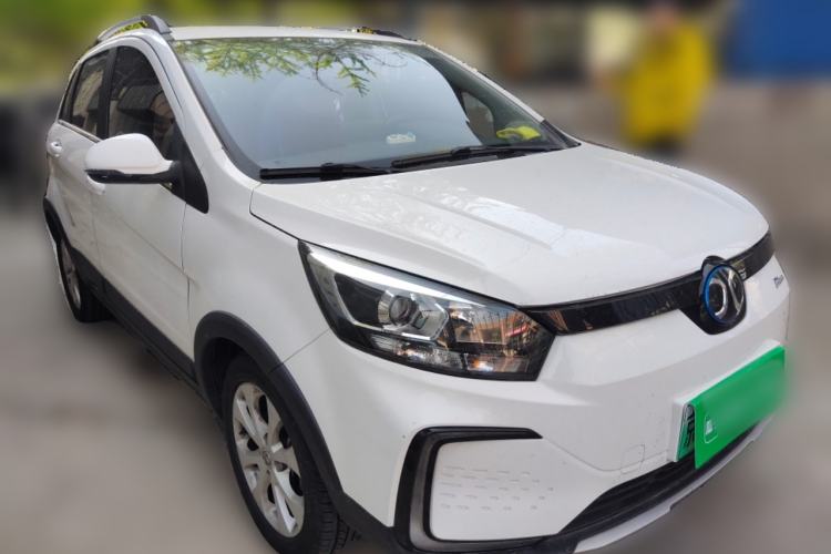 Used BAIC New Energy EC5 2019 New Style Edition Front Right 45 Deg