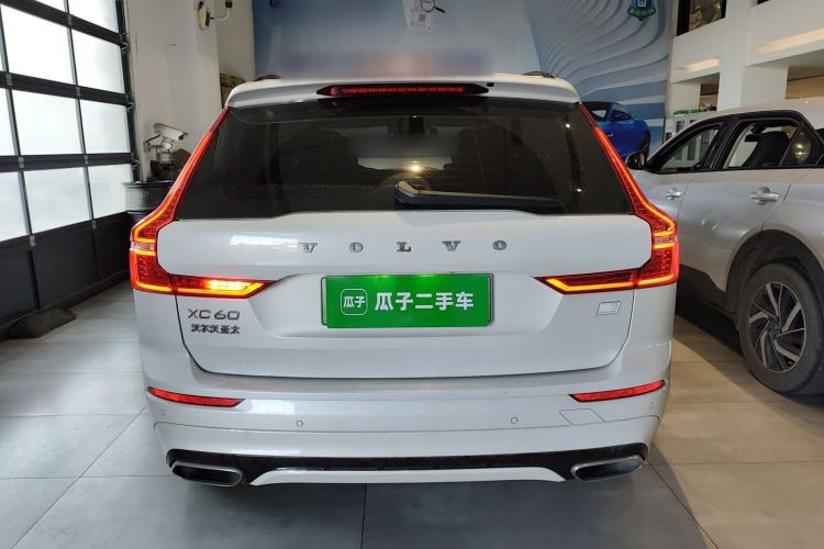 Used Volvo XC60 New Energy 2021 T8 E-Drive Hybrid Smart & Dynamic Edition
