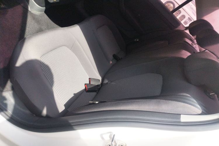 Used Volkswagen Santana 2016 1.6L Manual Fashion Edition
