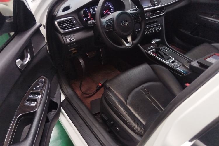 Used Kia K5 2017 2.0L Automatic 15th Anniversary Special Edition LUX