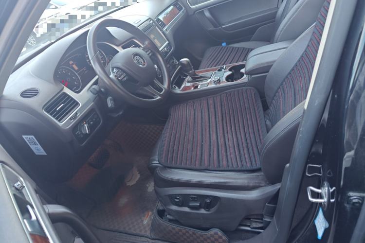 Used Volkswagen Touareg 2011 3.0 TSI Standard Version