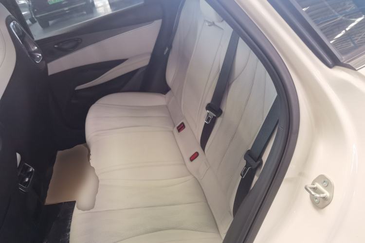 Used BYD Seal 06 New Energy 2025 DM-i Smart Drive 120KM Deluxe Model
