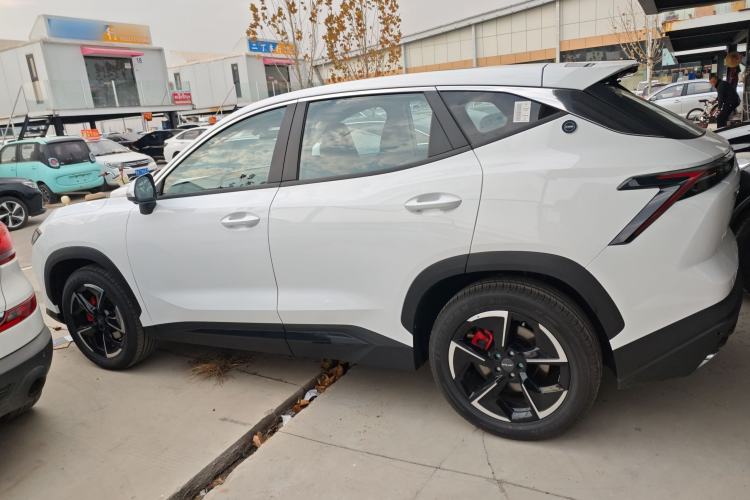 Used JETOUR Dashing 2025 1.5T DCT Ultimate Edition
