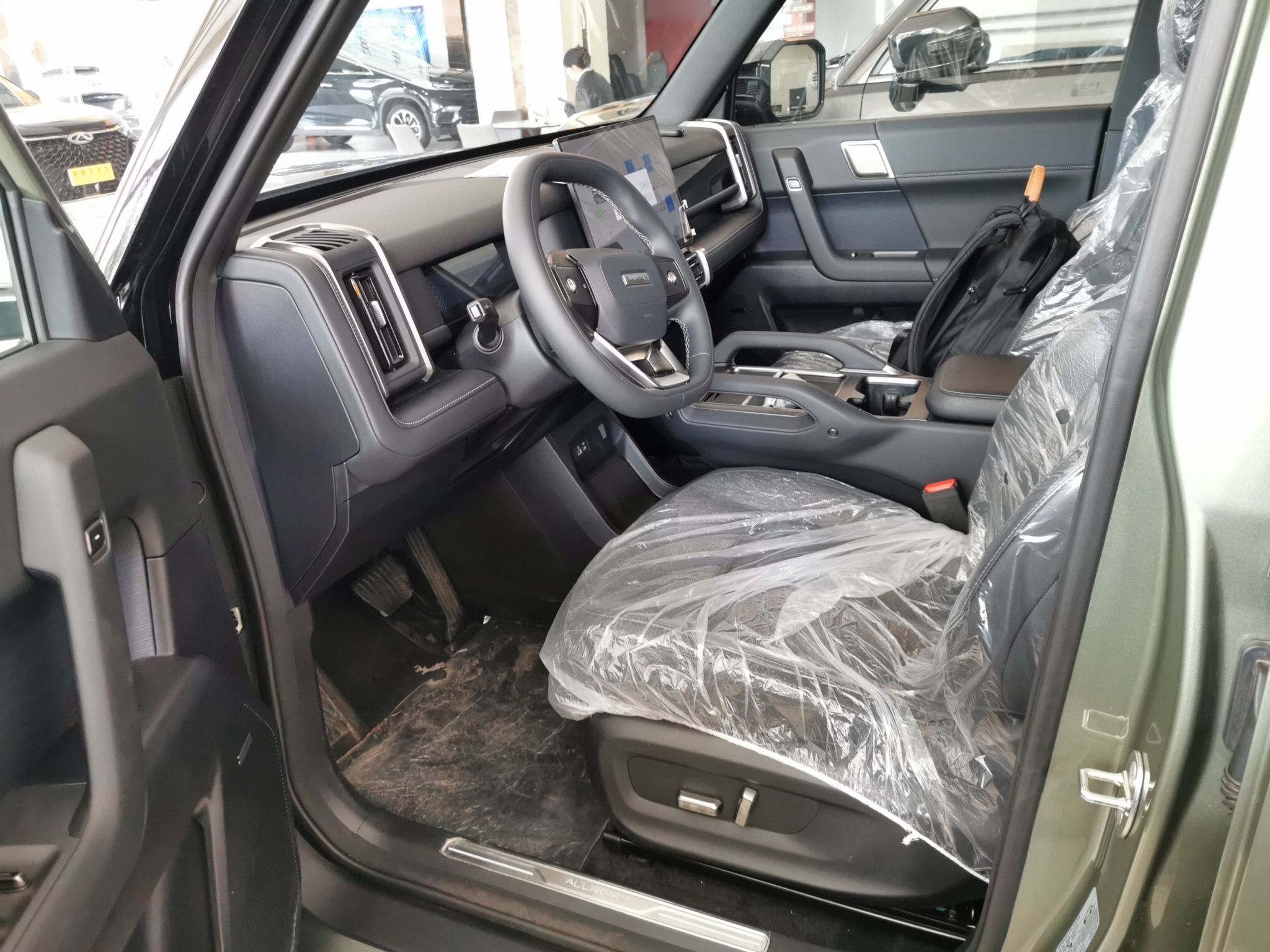 Переднее сиденье в автомобиле