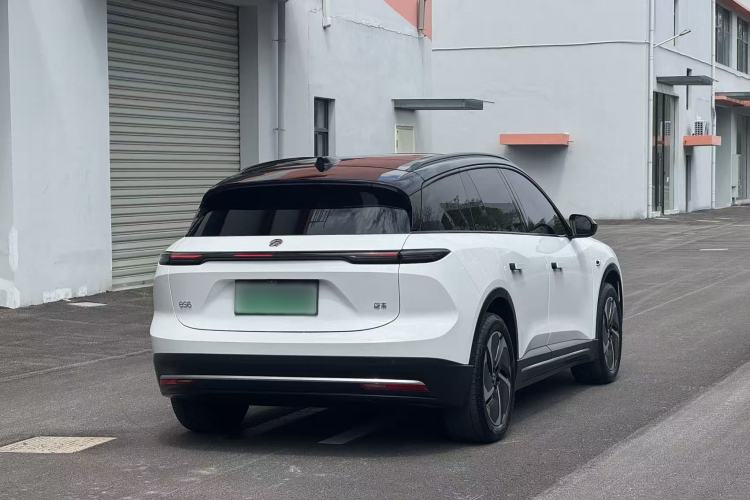 Used Nio ES6 2024 75 kWh Exterior 7