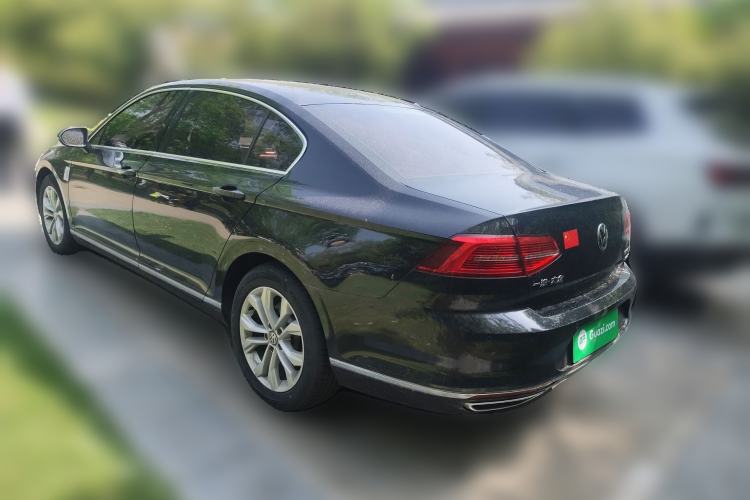 Used Volkswagen Magotan 2018 Facelift 330TSI DSG Luxury Model
