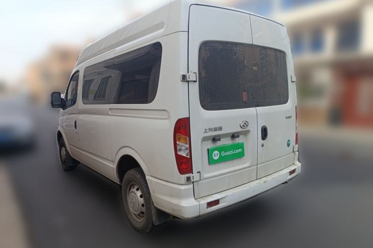 Used SAIC MAXUS Xintu V80 2023 2.0T Manual Classic Aoyuntong Short Wheelbase Mid-Roof 5/6-Seater