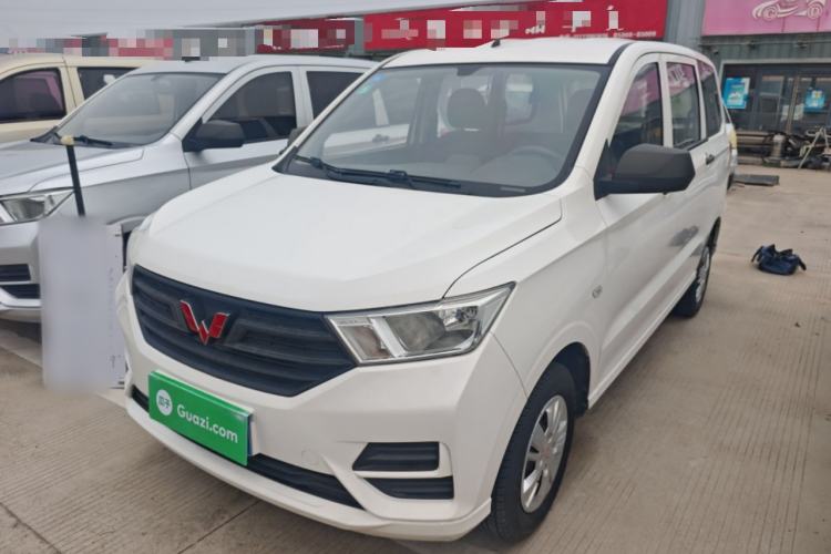 Used Wuling Hongguang 2019 1.5L S Basic Version China VI Standard LAR