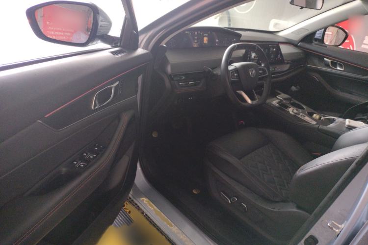 Used Changan UNI-K 2021 2.0T Prestige Edition