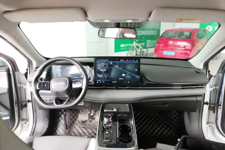 Used AION S Plus 2021 70 Intelligent Edition Center Console