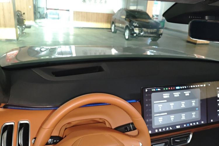 Used Deepal S09 2025 Four-Wheel Drive Ultra+ Custom Edition
