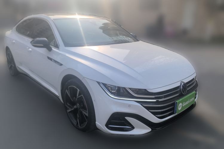 Used Volkswagen FAW-Volkswagen CC 2023 380TSI Striking Edition Front Right 45 Deg