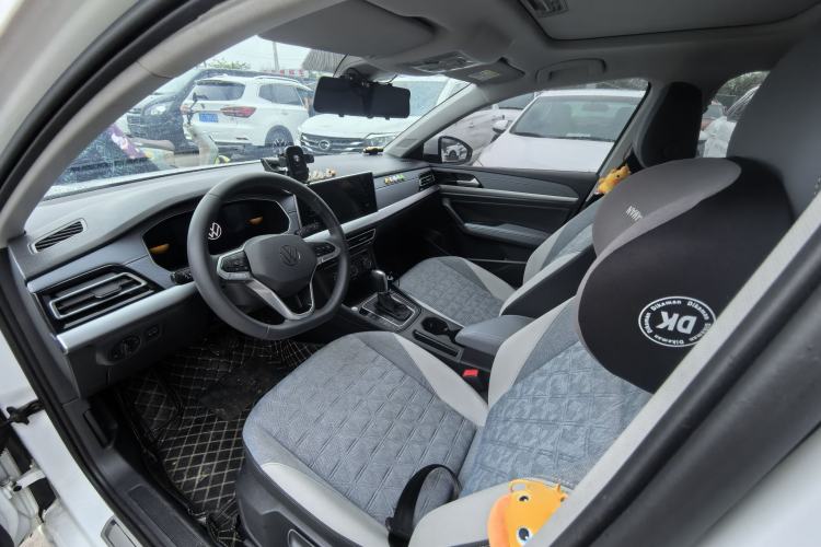 Used Volkswagen Lavida 2023 300TSI DSG Full-Comfort Edition Interior 1