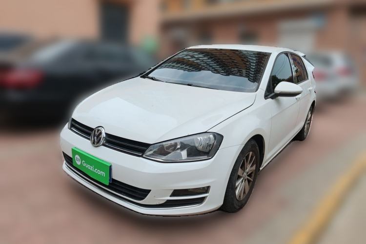 Used Volkswagen Golf 2016 1.6L Manual Fashion Edition