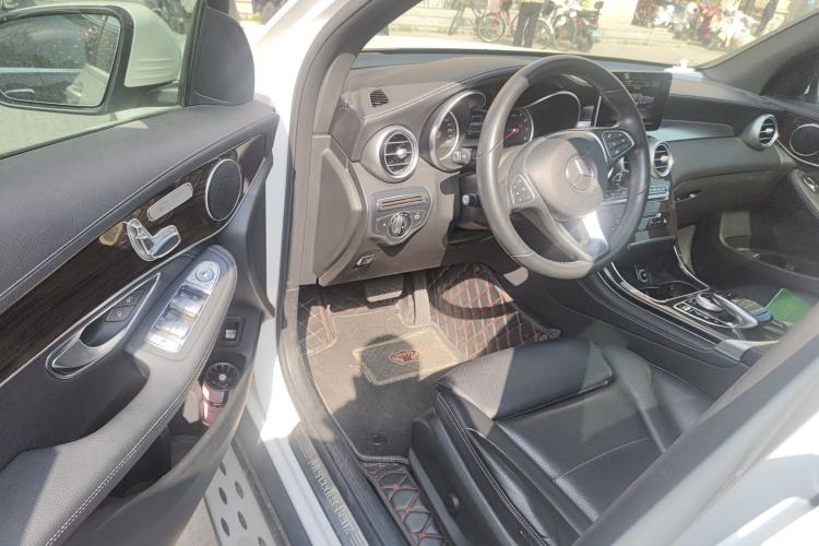 Used Mercedes-Benz GLC 2016 GLC 260 4MATIC Dynamic Edition
