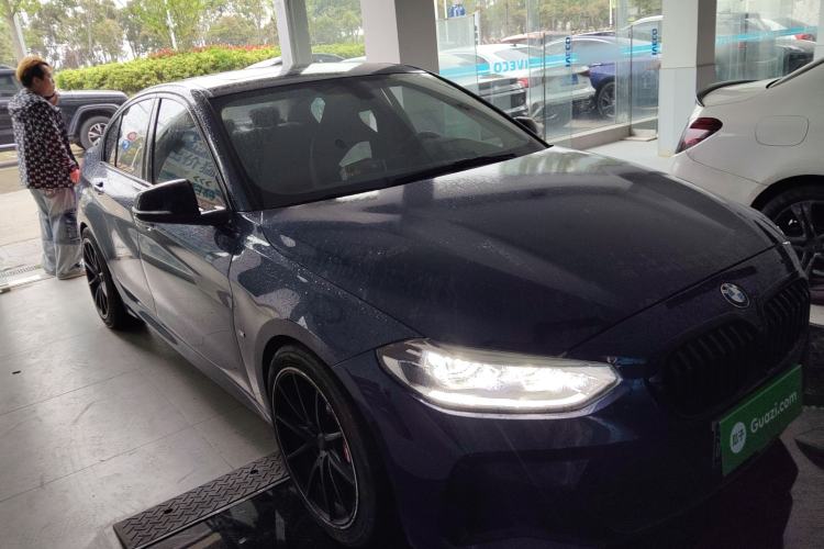 Used BMW 1 Series 2021 125i M Sport Night Edition Front Right 45 Deg