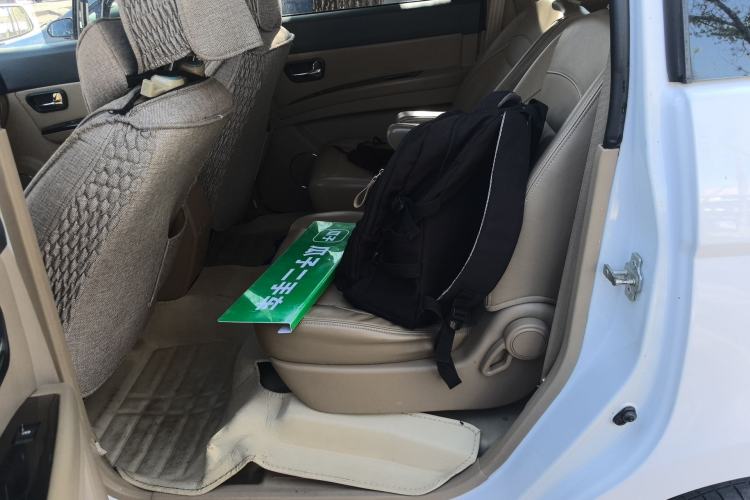 Used Wuling Hongguang 2014 1.5L S Luxury Model Left Rear Seat