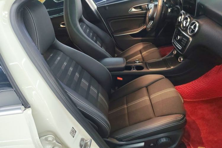 Used Mercedes-Benz A-Class 2018 A 200 Fashion Model