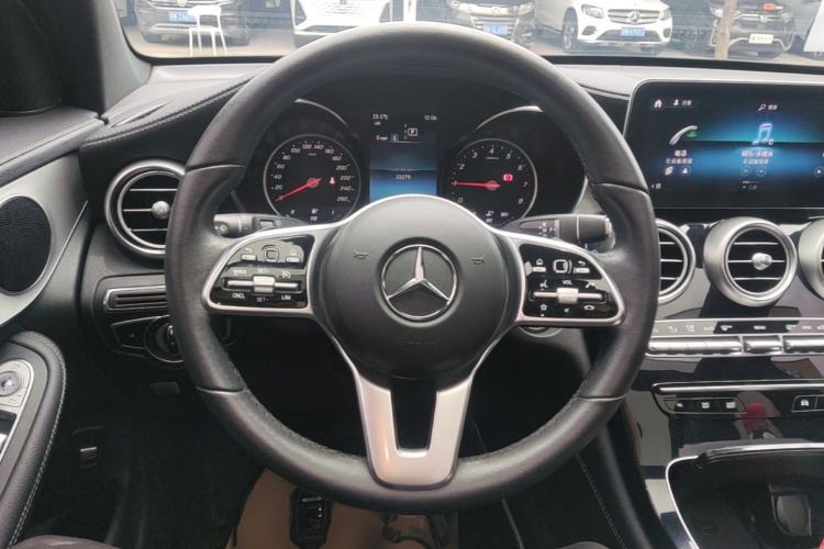 Used Mercedes-Benz GLC 2020 GLC 260 L 4MATIC Dynamic Model