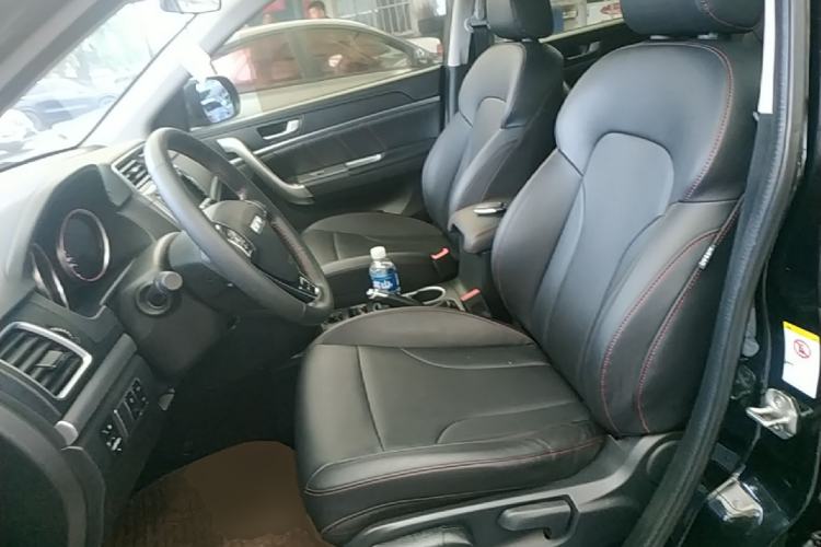Used Haval M6 2017 1.5T Automatic Two-Wheel Drive Elite Model