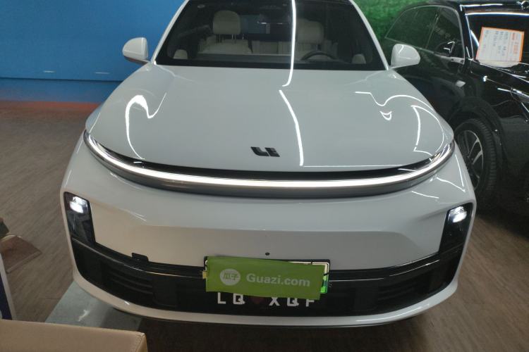 Used Li Auto L7 2023 Air model
