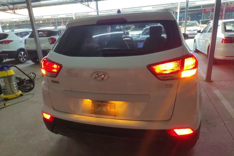 Used Hyundai ix25 2017 1.6L Manual Fashion Model
