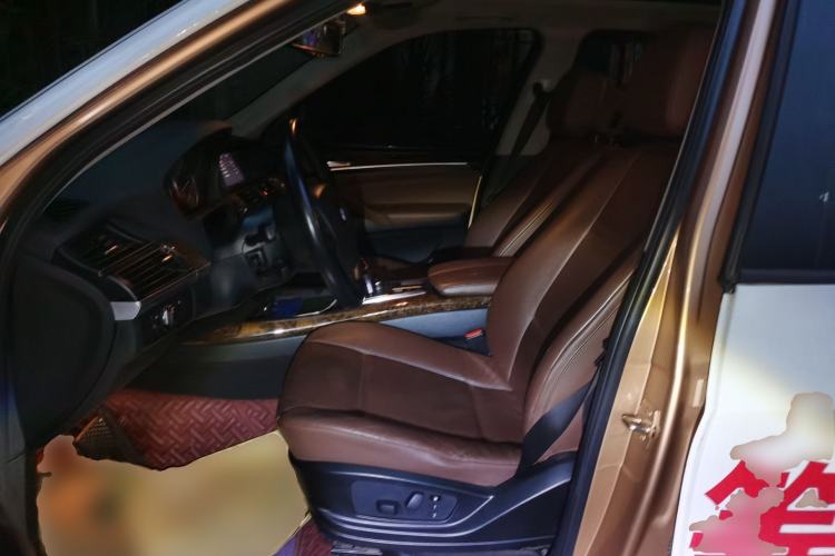 Used BMW X5 2011 xDrive35i Leading Model
