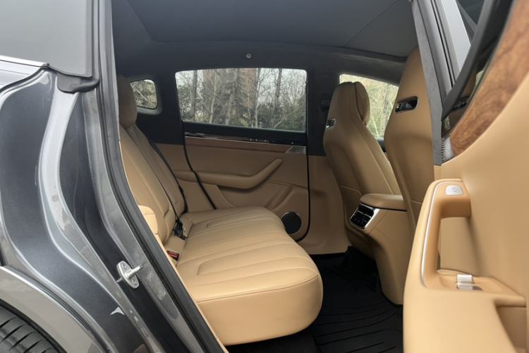 Used Hima Luxeed R7 2024 All-Electric 736 km Ultra