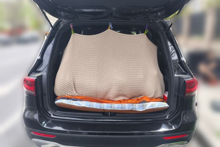 Used Mercedes-Benz GLB 2022 Second Facelift GLB 200 Fashion Edition Trunk