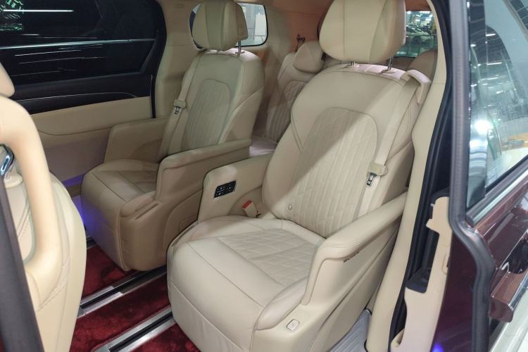 Used Buick GL8 2022 ES Landtrek 653T Flagship Model