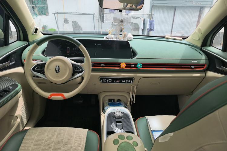 Used ORA Good Cat 2022 400km Standard Range Premium Version Lithium-Ion Battery
