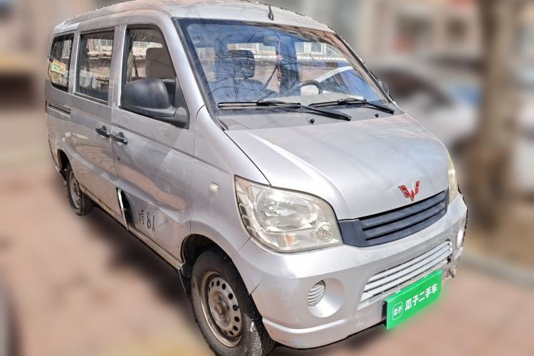 Used Wuling Zhiguang 2010 1.0L New Version Practical Short-Body L2Y