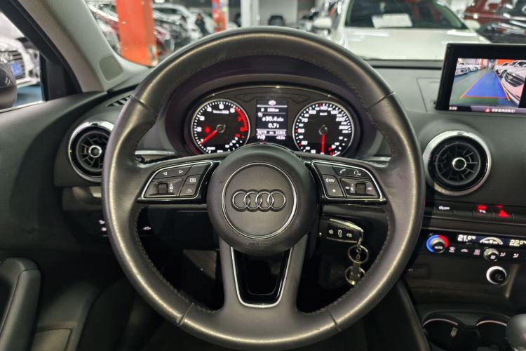 Used Audi A3 2019 Limousine 35 TFSI Style Edition China VI Emission Standard
