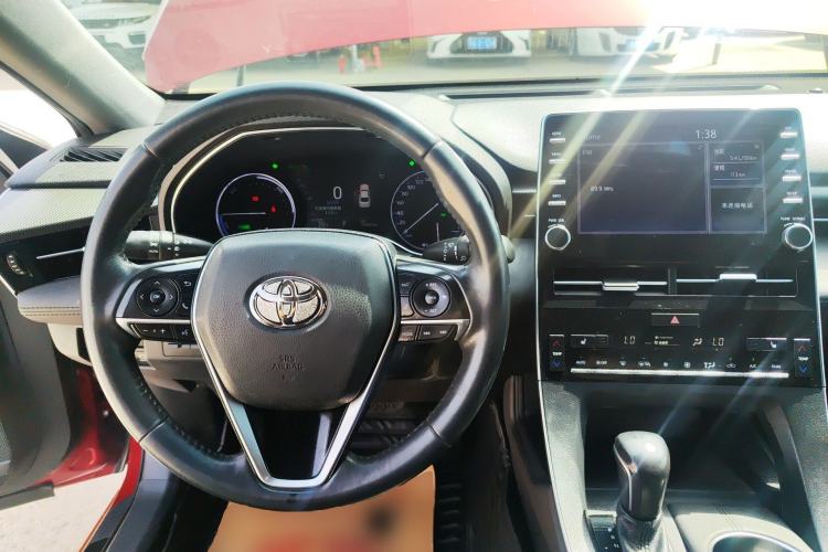 Used Toyota Avalon 2019 Dual-Engine 2.5L XLE Prestige Version China V Standard

