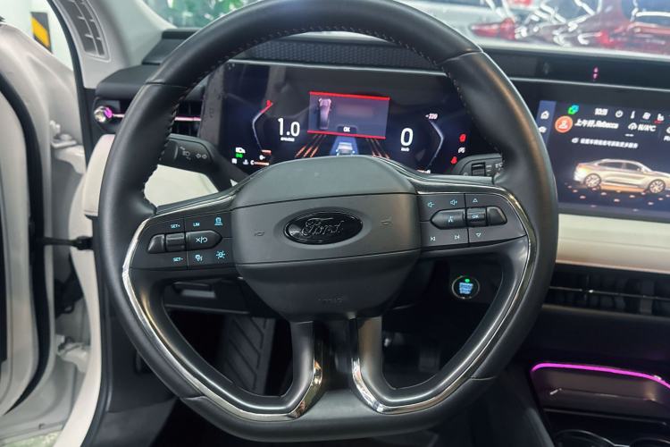 Used Ford Mondeo 2023 EcoBoost 245 Ultimate Model
