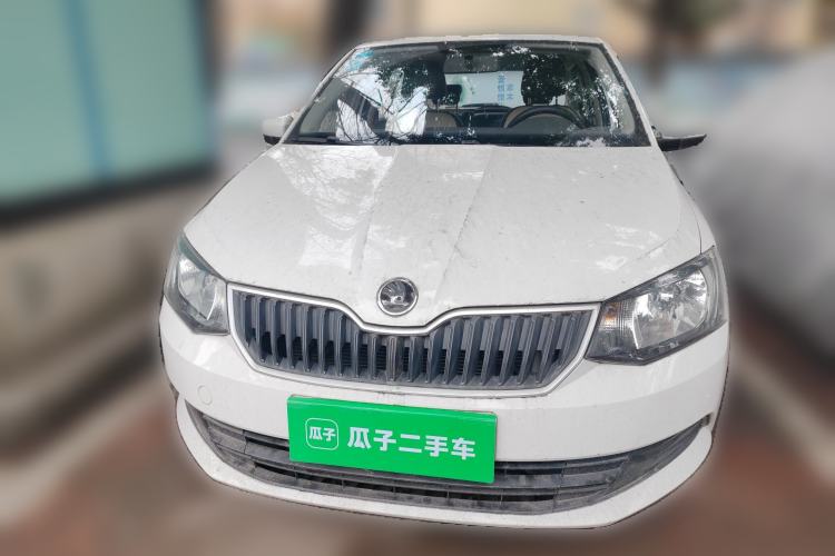 Used Skoda Fabia 2015 1.4L Manual Front-Wheel Drive Model Front