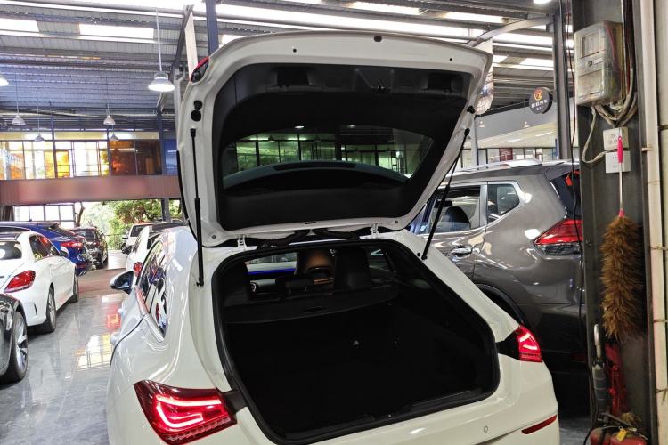 Used Mercedes-Benz CLA 2022 CLA 200 Shooting Brake Trunk