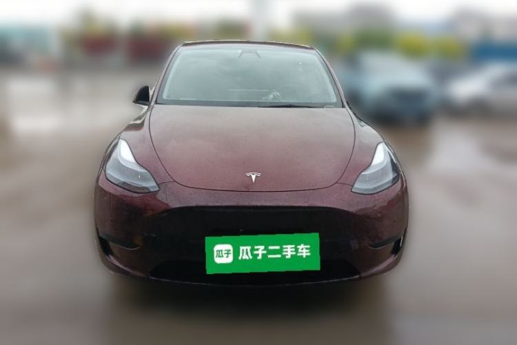 Used Tesla Model Y 2023 Rear-Wheel-Drive Version Front