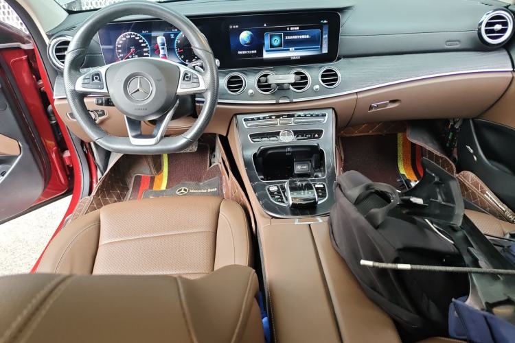 Used Mercedes-Benz E-Class 2018 E 300 L Sporty and Stylish Model