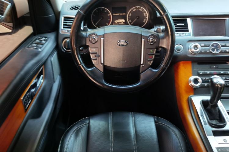 Used Land Rover Range Sport 2013 5.0 SC V8 HSE Steering Wheel