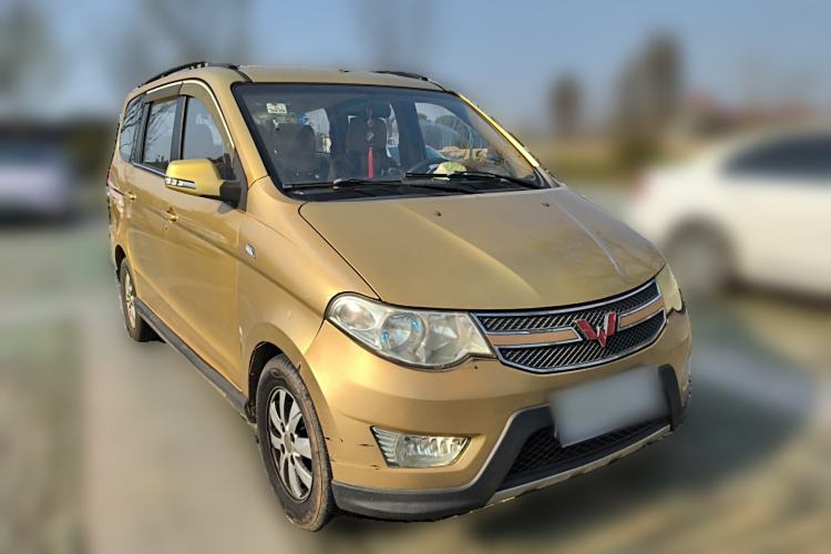 Used Wuling Hongguang 2013 1.5L S Comfort Model
