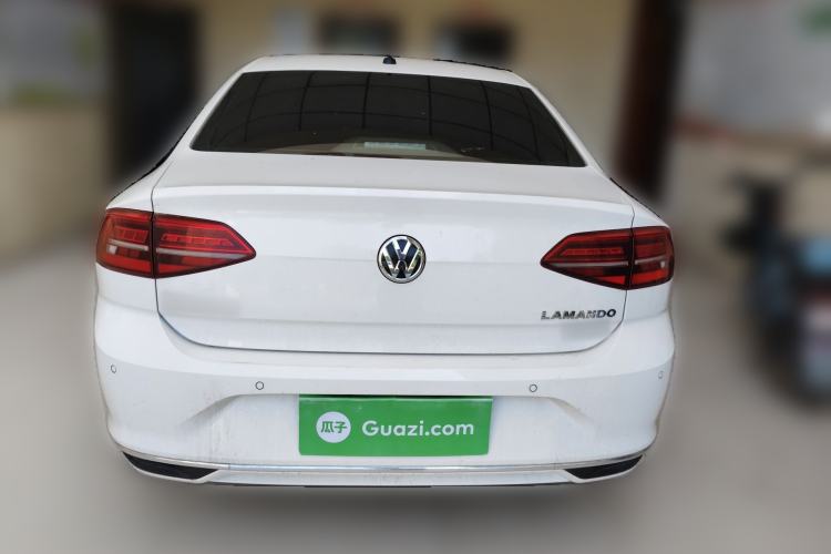 Used Volkswagen Lamando 2019 230TSI Manual Trend Edition China V Standard Rear