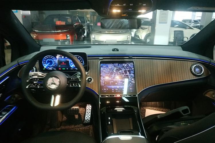 Used Mercedes-Benz EQE SUV 2023 350 4MATIC Luxury Edition