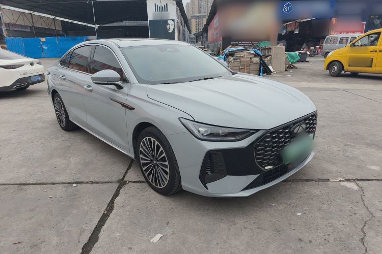 Used Chery Fengyun A8L 2025 1.5 TGDI 145 km Luxury Version