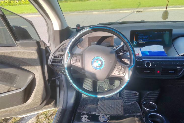 Used BMW i3 2016 Upgraded Deluxe Edition Steering Wheel
